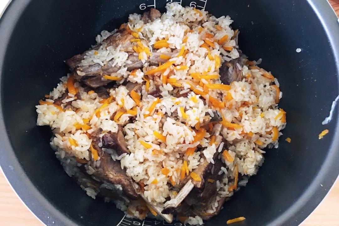 正宗新疆手抓饭