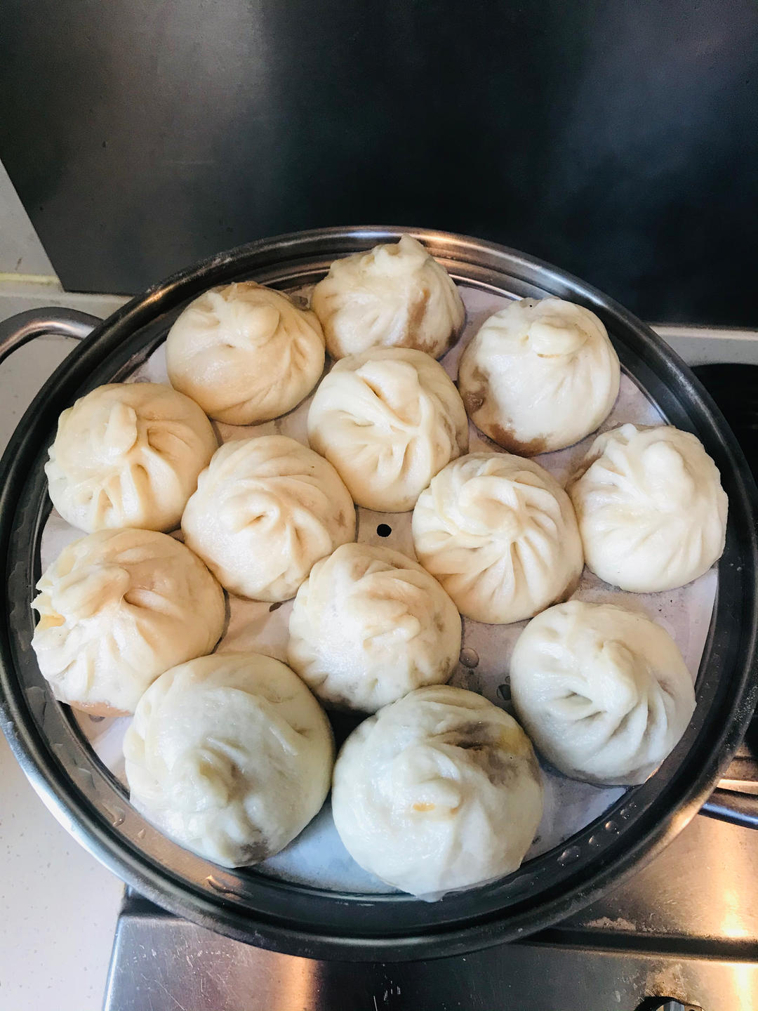 快手发面小笼包