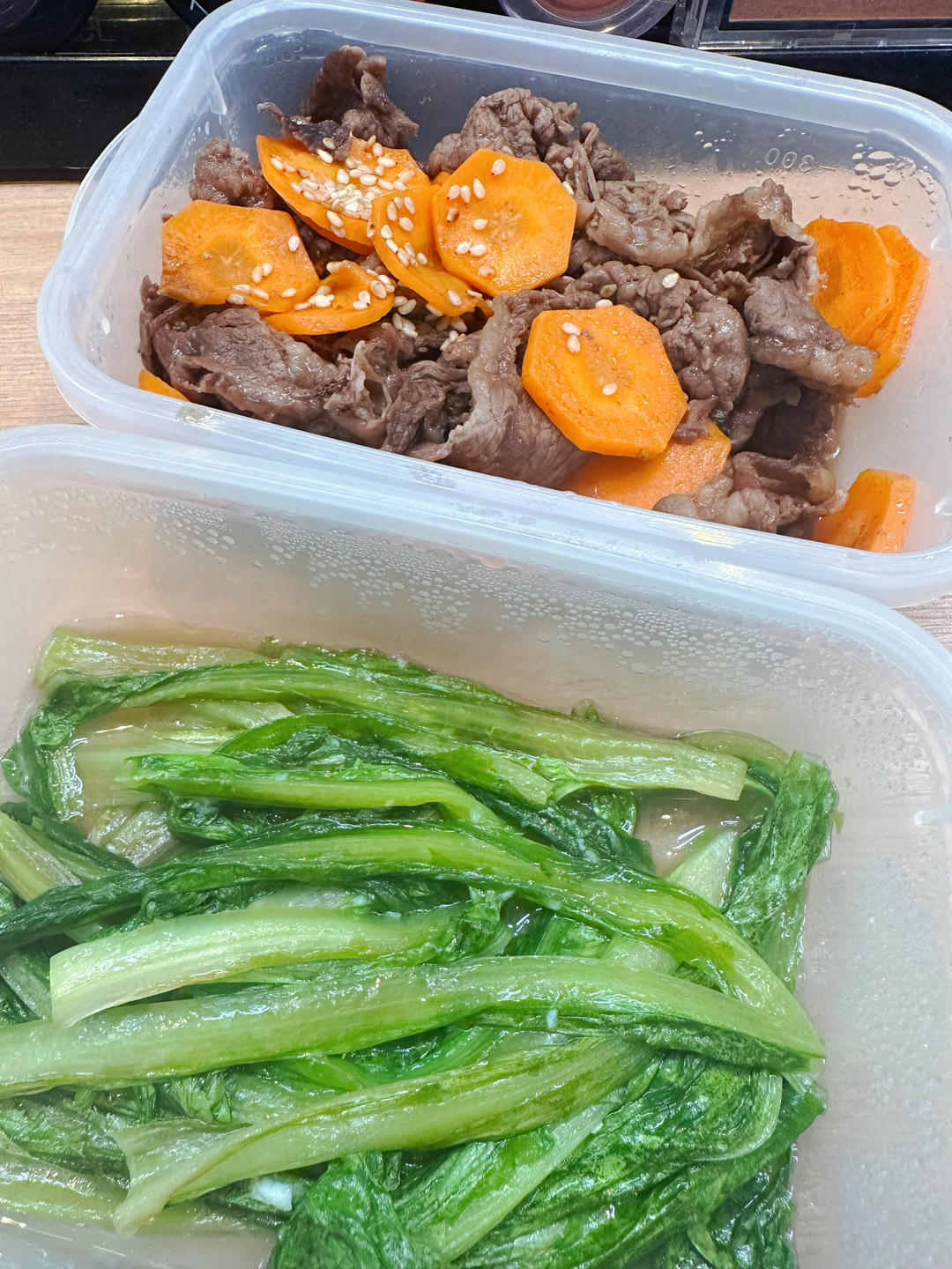 一人暮らしって何か食べよう