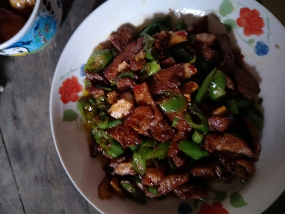 辣椒炒肉