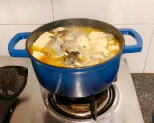 鲜到家的「奶白鱼头豆腐汤」的做法 步骤11