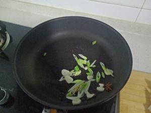 干炒杏鲍菇的做法 步骤3
