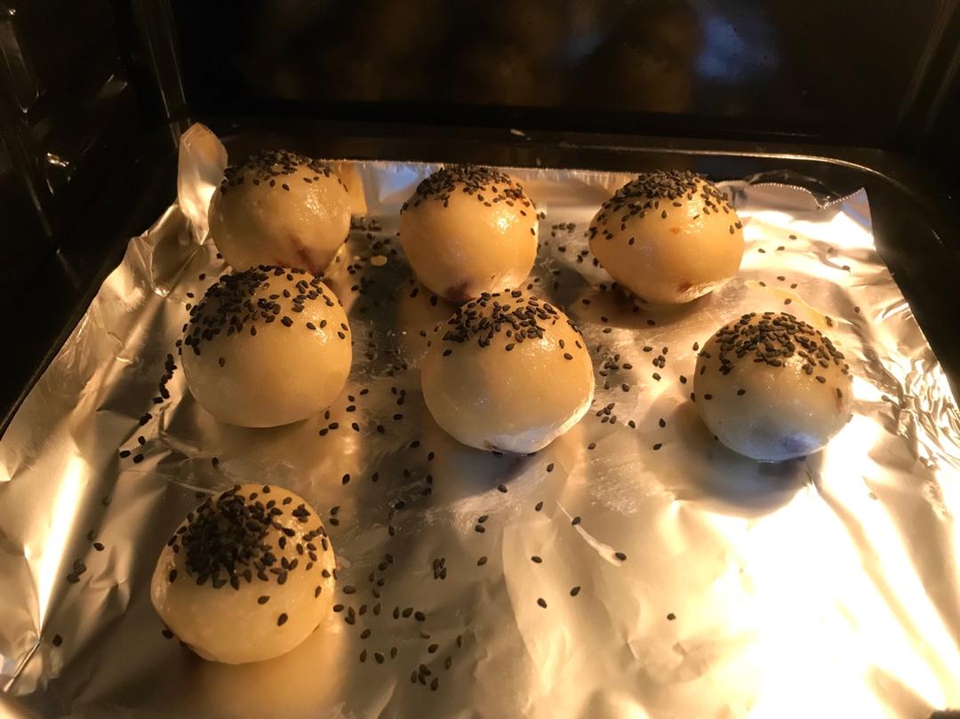 蛋黄酥酥酥（超级奶香黄油版）