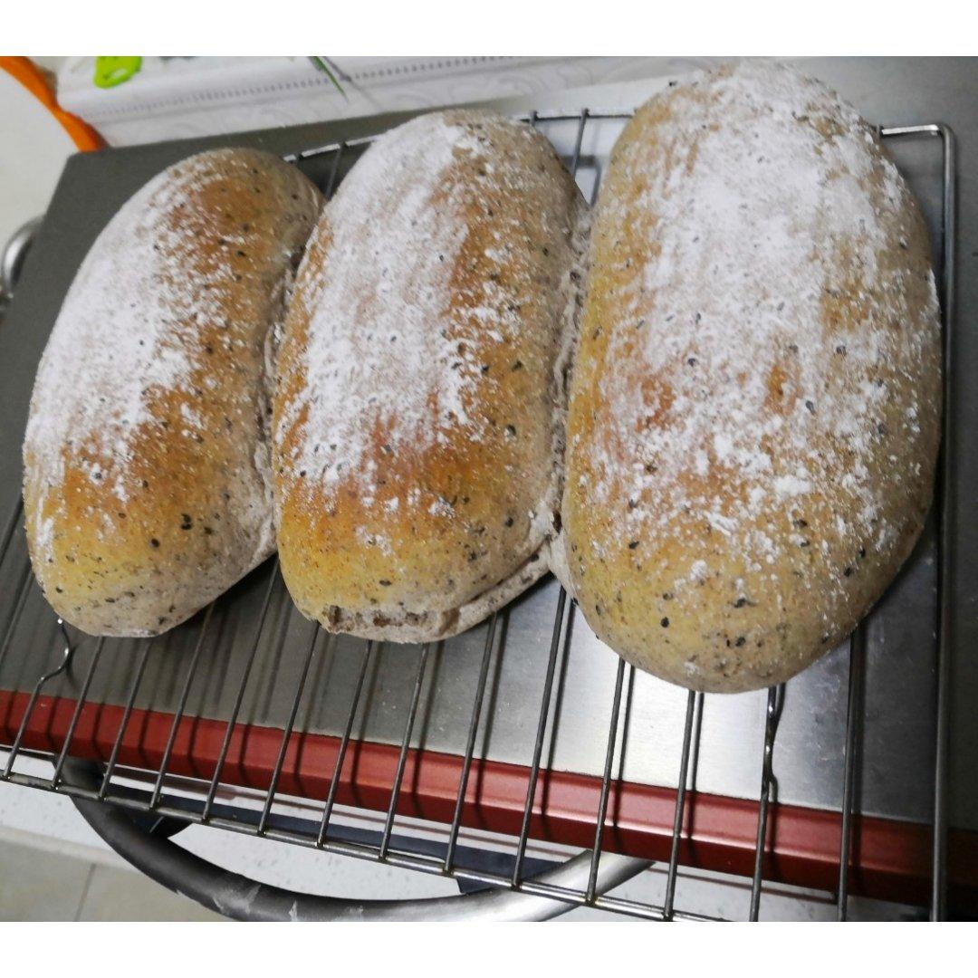 蔓越莓全麦黑糖面包