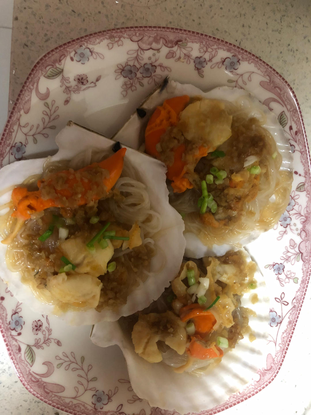 蒜蓉粉丝蒸扇贝