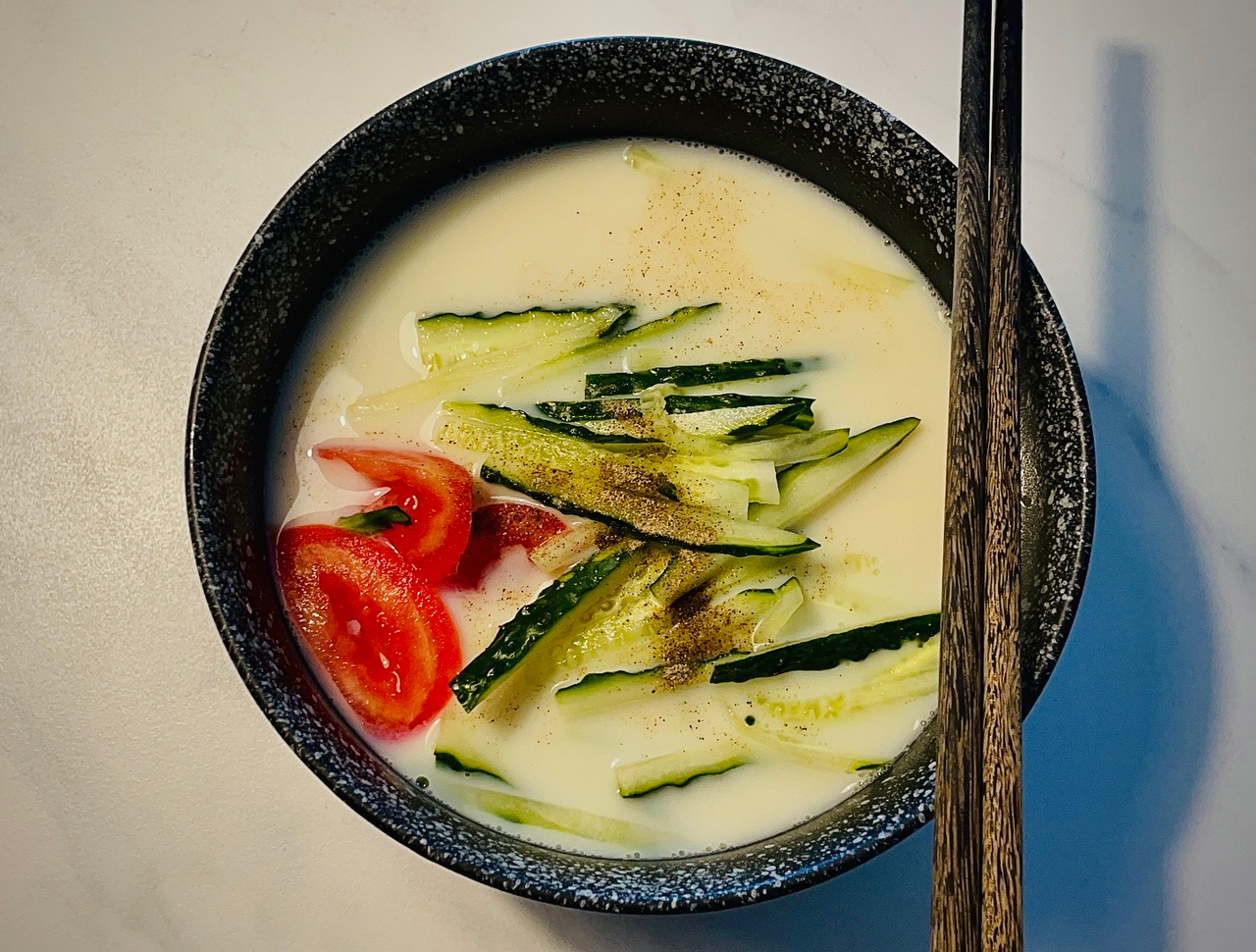 【韩食记】夏季特供健康料理--韩国豆浆冷面 콩국수