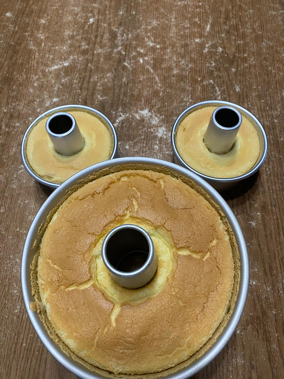 经典戚风——拜拜蛋糕（中空、圆模均可）