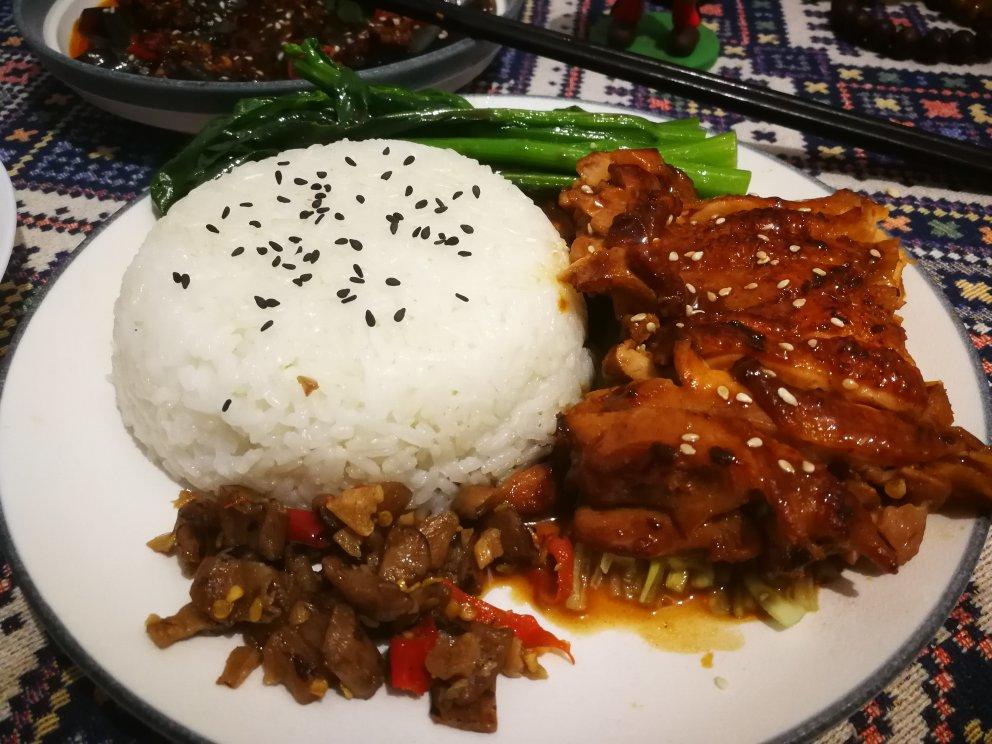 照烧鸡腿饭
