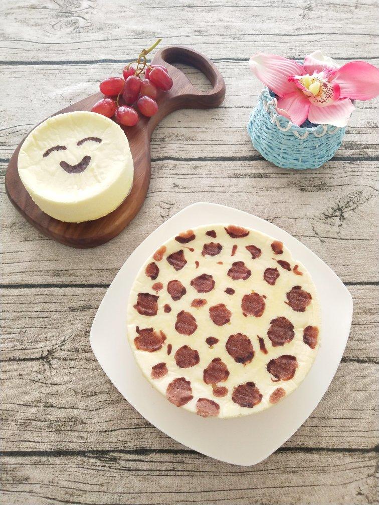 6寸 原味彩绘戚风蛋糕
简单步骤却能烤出颜值超高的豹纹戚风蛋糕