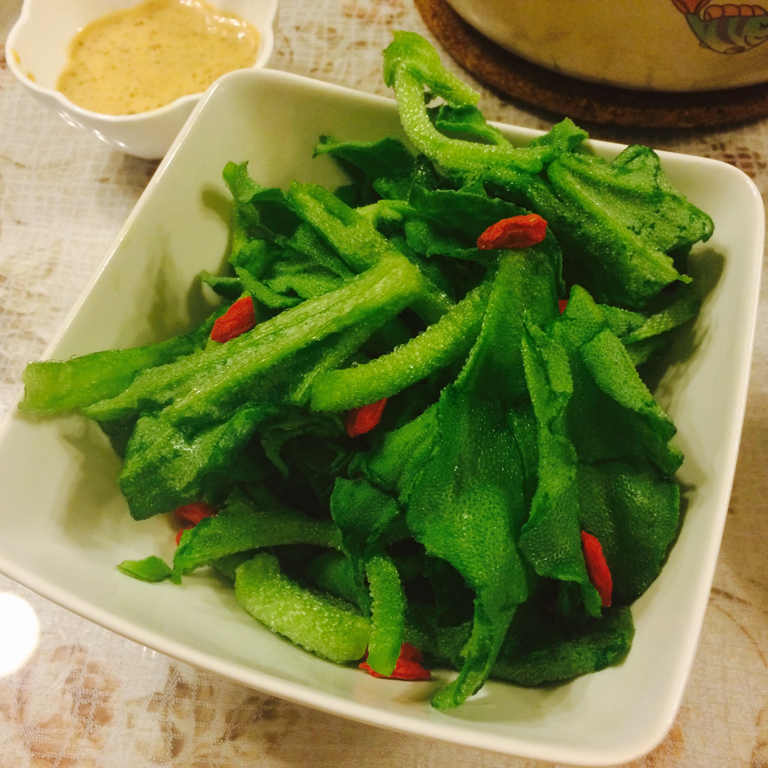 春意盎然拌冰草