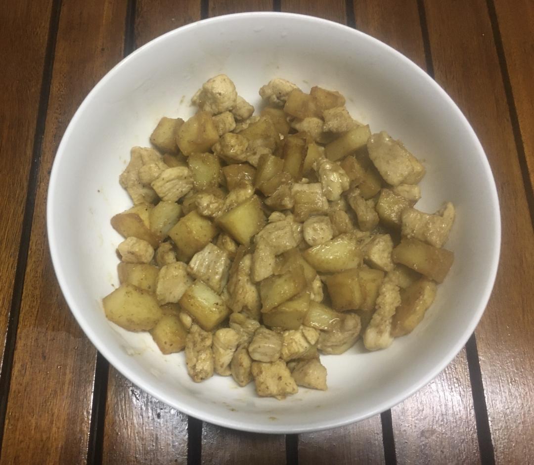一道怎么做都好吃的干煎土豆鸡丁（红烧，咖喱，椒盐，孜然）
