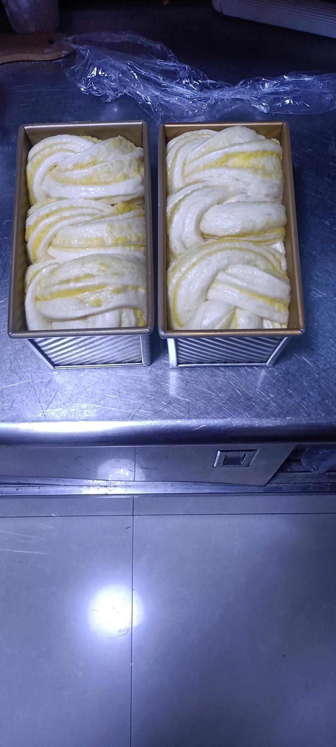 椰蓉满满吐司！幸福的味道。