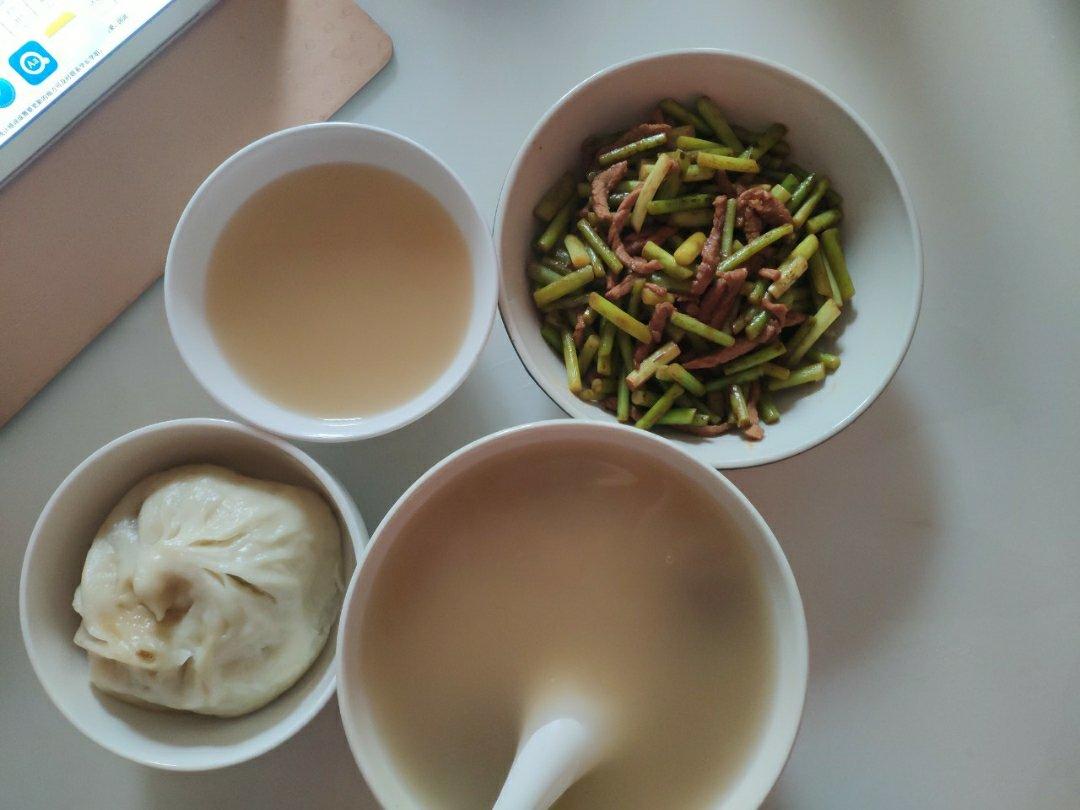 蒜薹炒肉