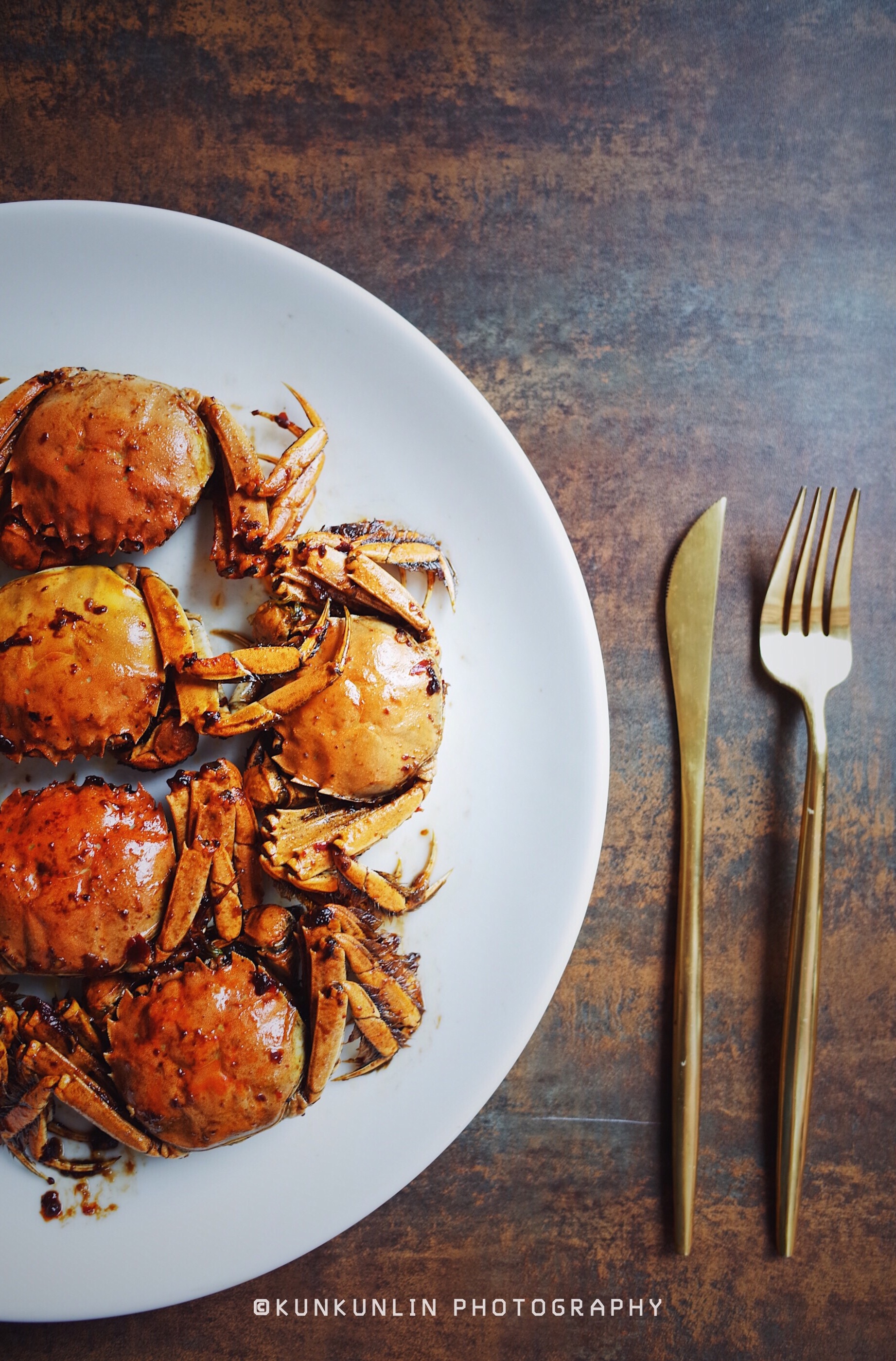 油焖大闸蟹，又到了吃大闸蟹的季节的做法