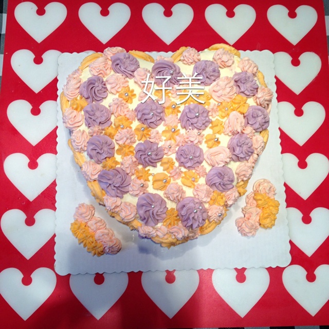 奶油水果装饰蛋糕