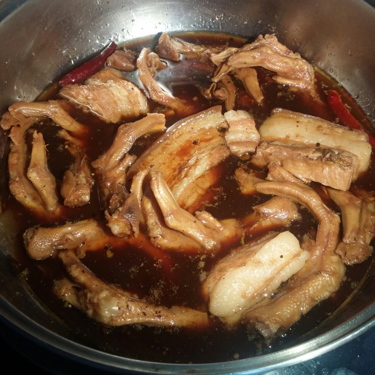 卤鸭爪