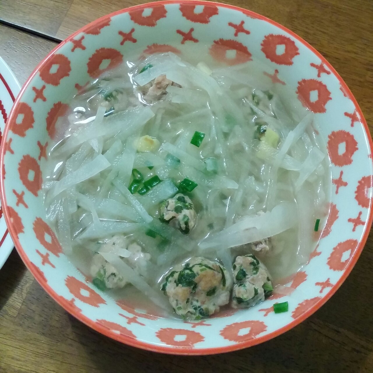 【10分钟系列】白萝卜豆腐圆子汤