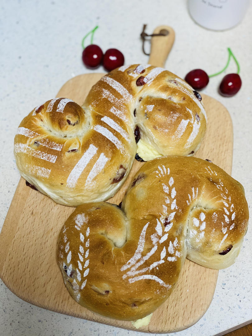 《Tinrry+》蔓越莓乳酪软欧（帅帅小厨）