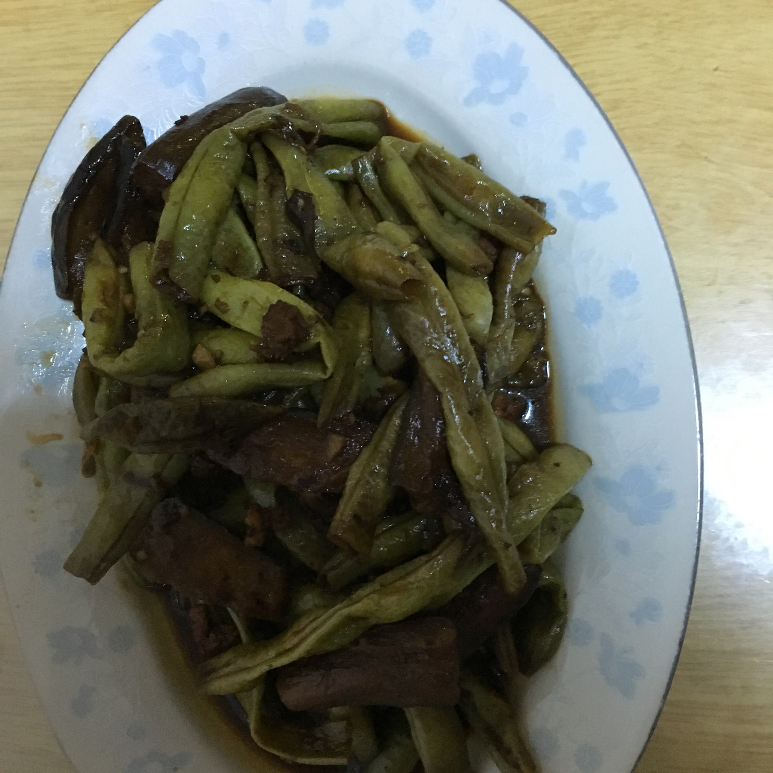 肉末烧豆角茄子