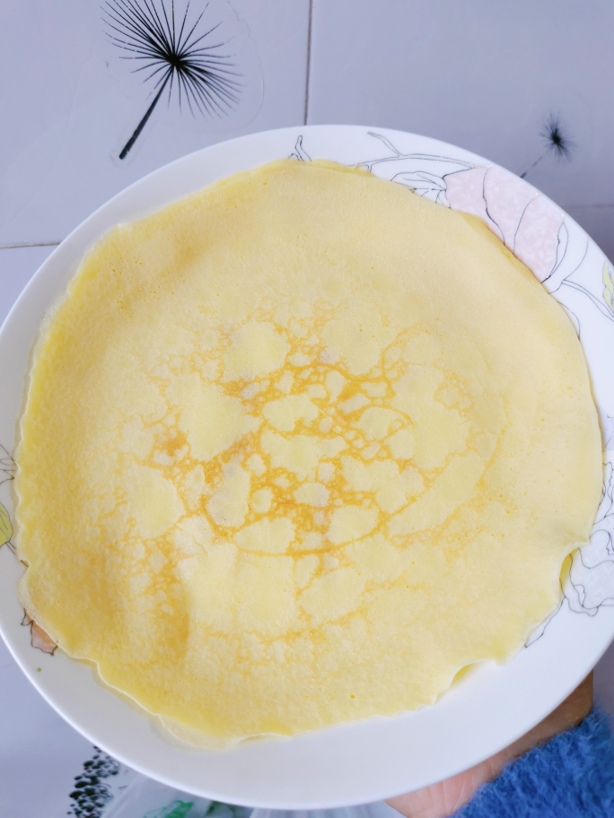 三步快手早餐：细滑牛奶鸡蛋甜饼的做法