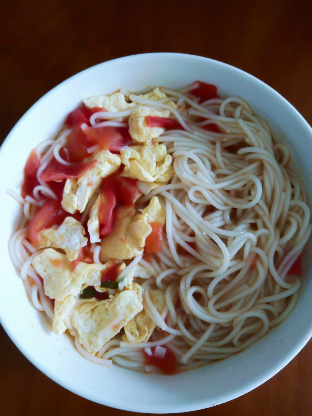 恨不得抱着锅舔的番茄鸡蛋面