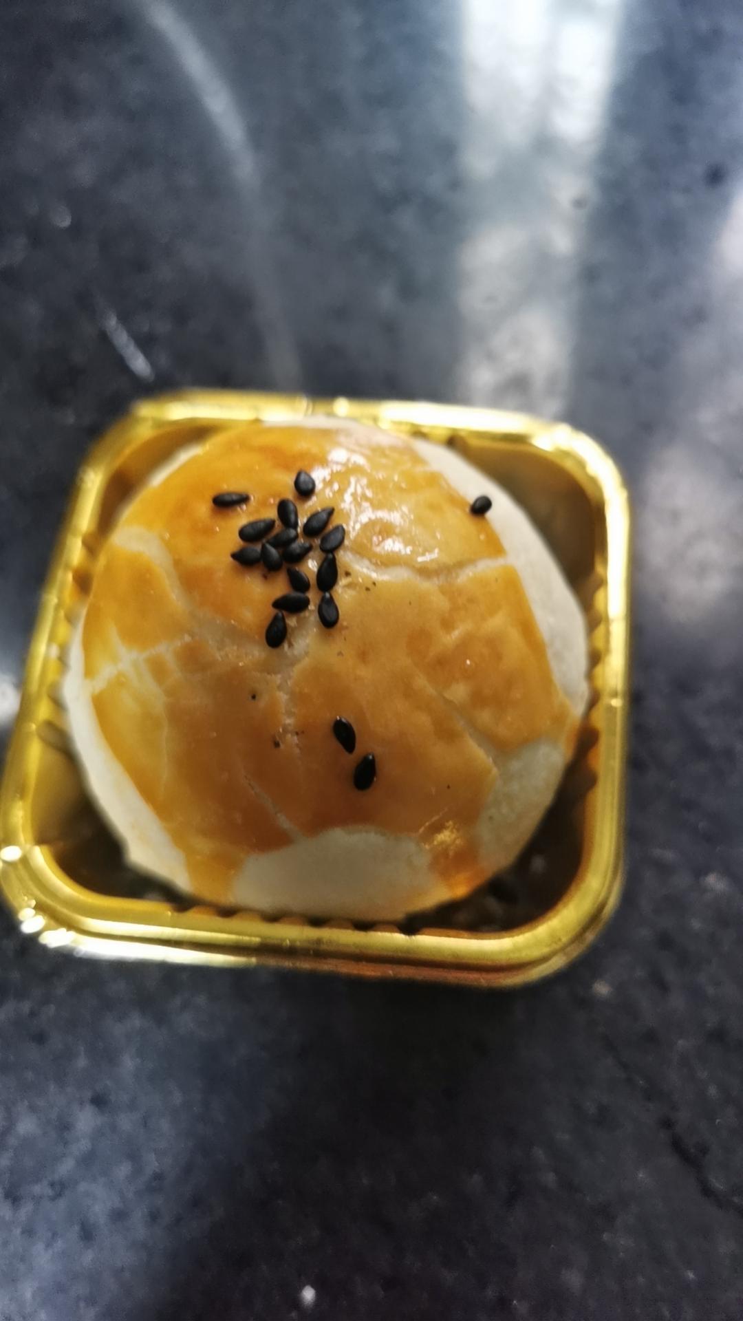 7天还酥掉渣的蛋黄酥（黄油版、猪油版）