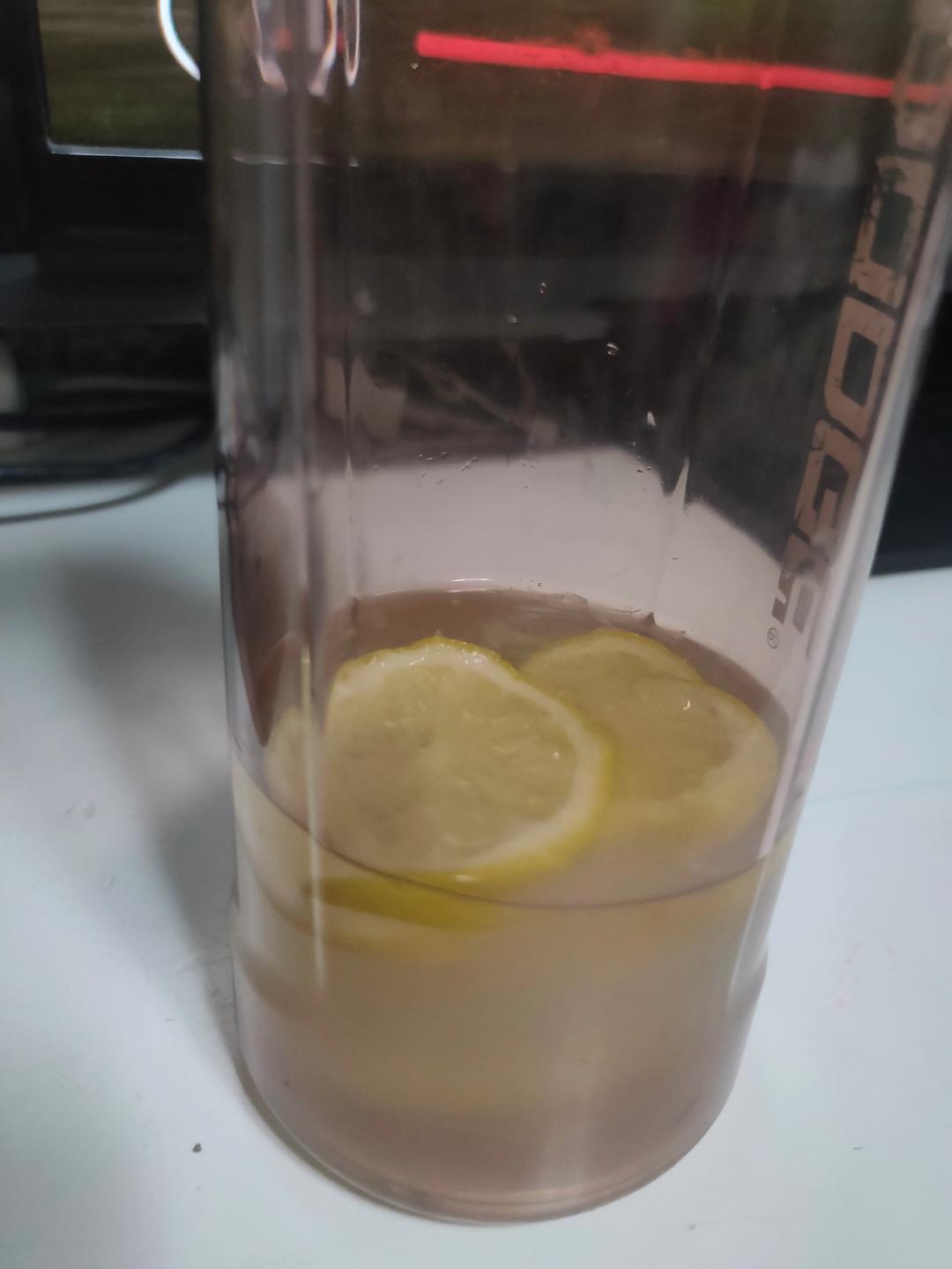 蜜雪冰城同款柠檬水，5块钱的快乐！快来试试吧