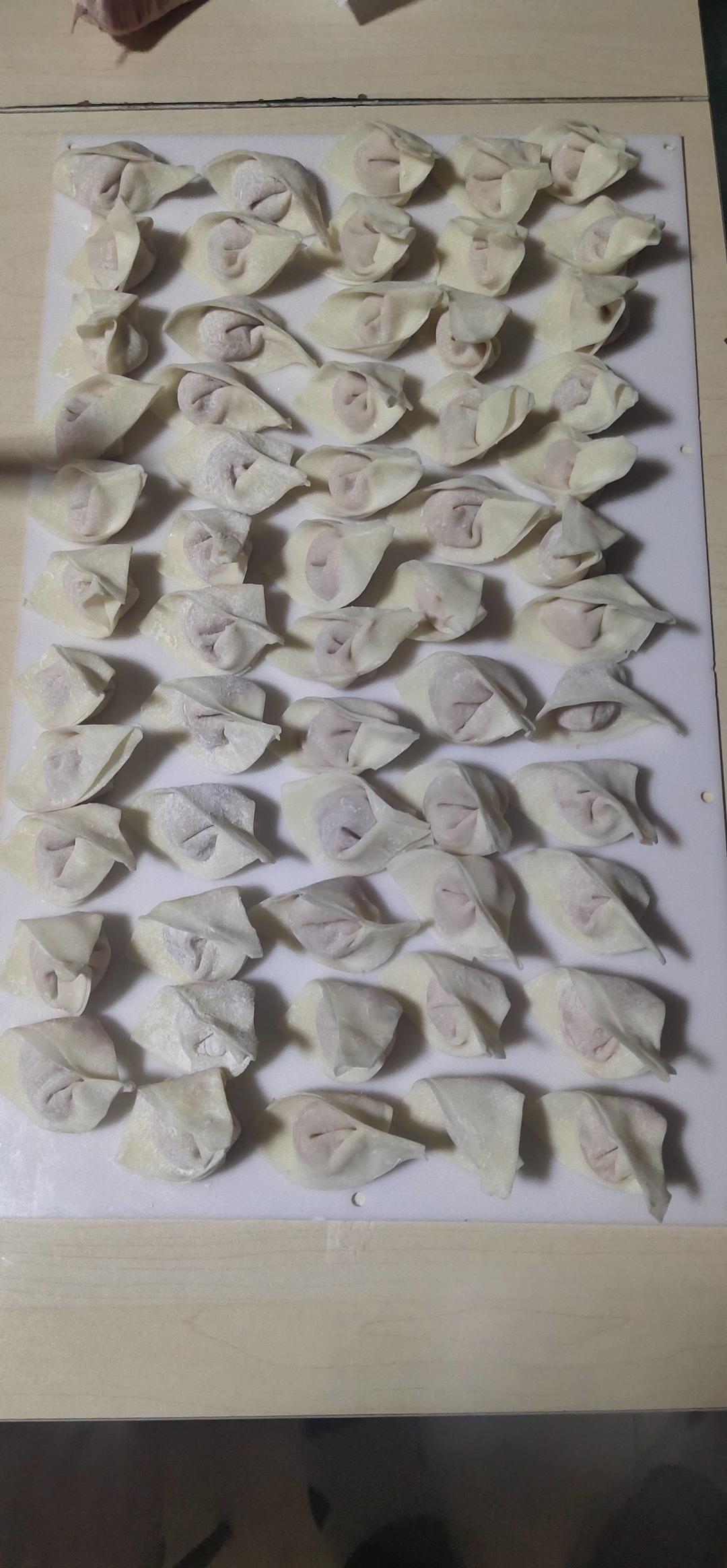 早餐：馄饨（DIY馄饨馅+馄饨皮）