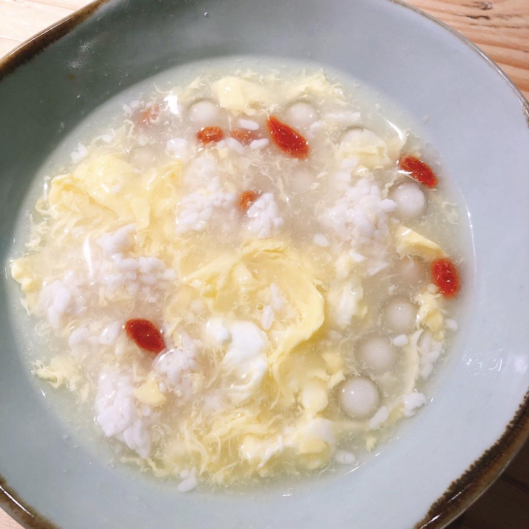 轻补料理-酒酿圆子冲蛋