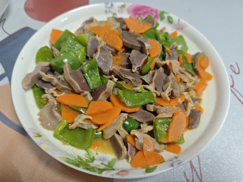 青椒炒鸭胗