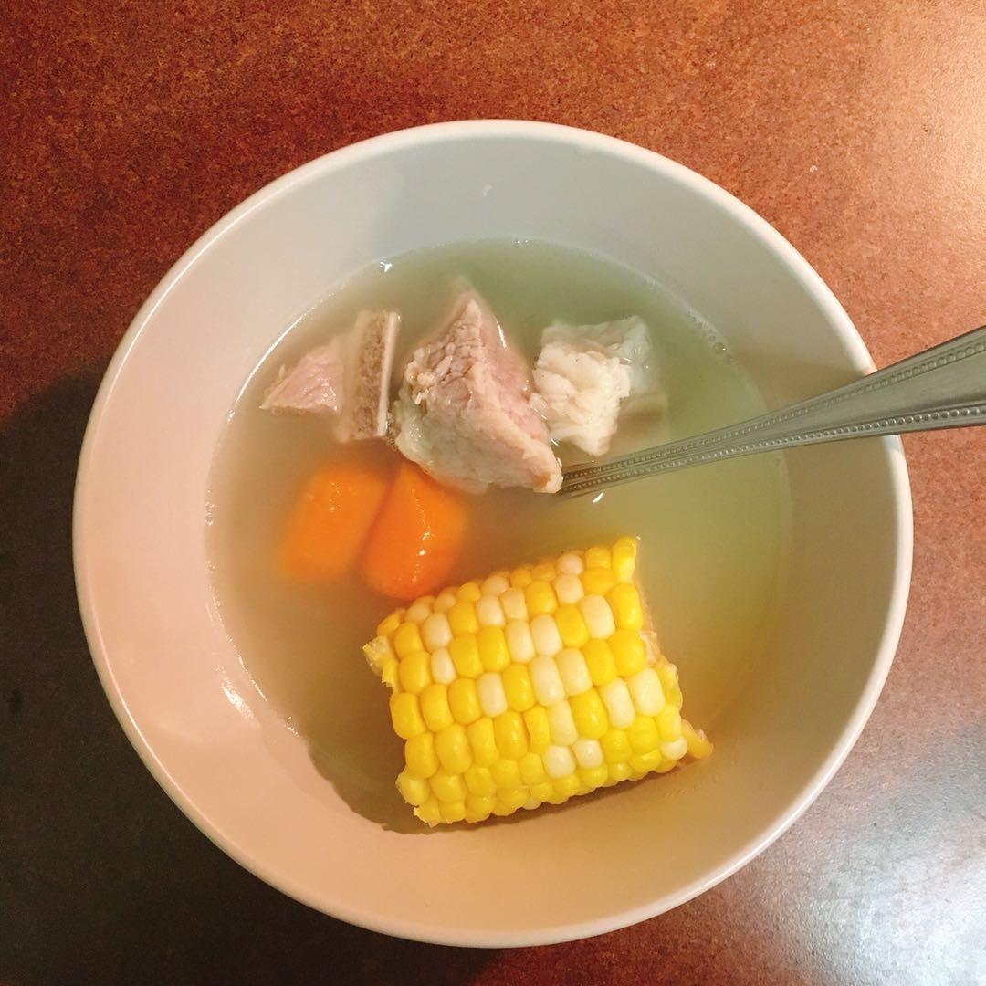 玉米排骨汤