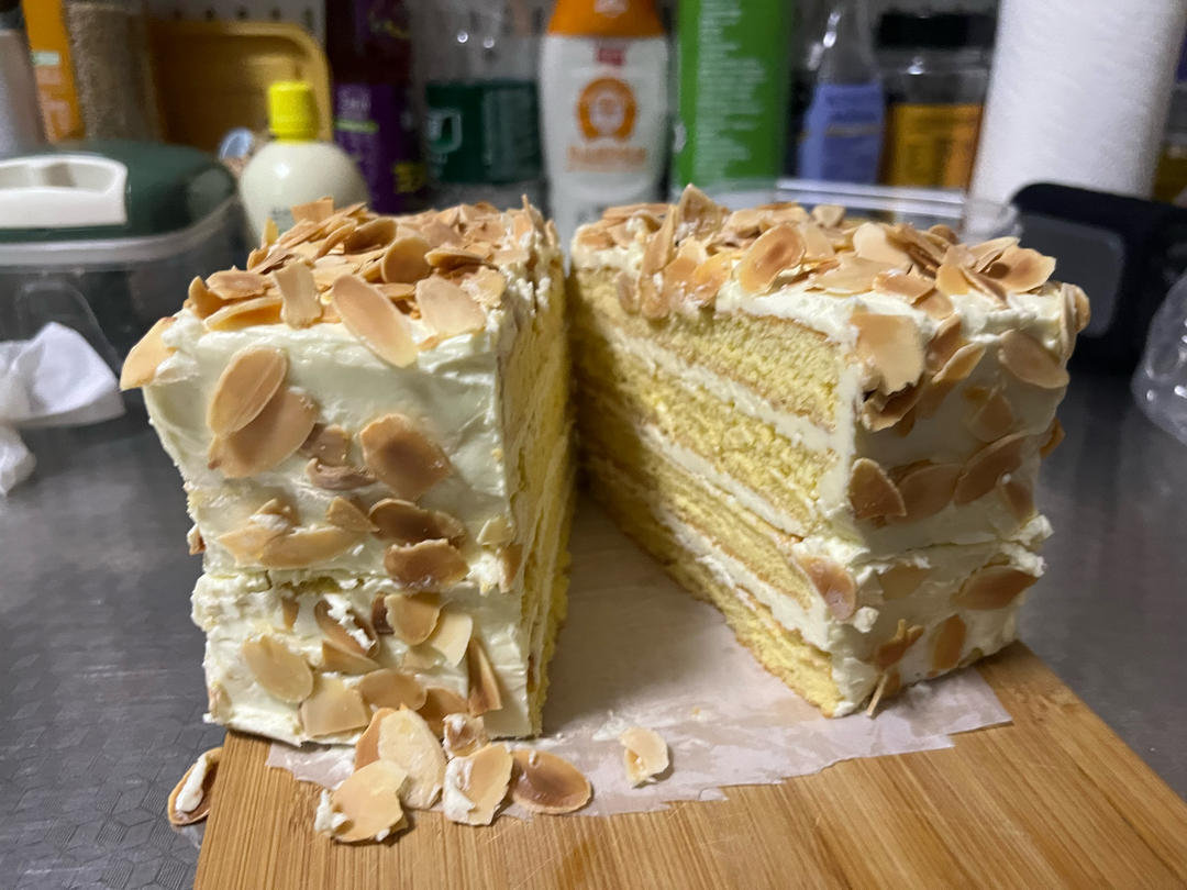【海盐老奶油杏仁蛋糕】
