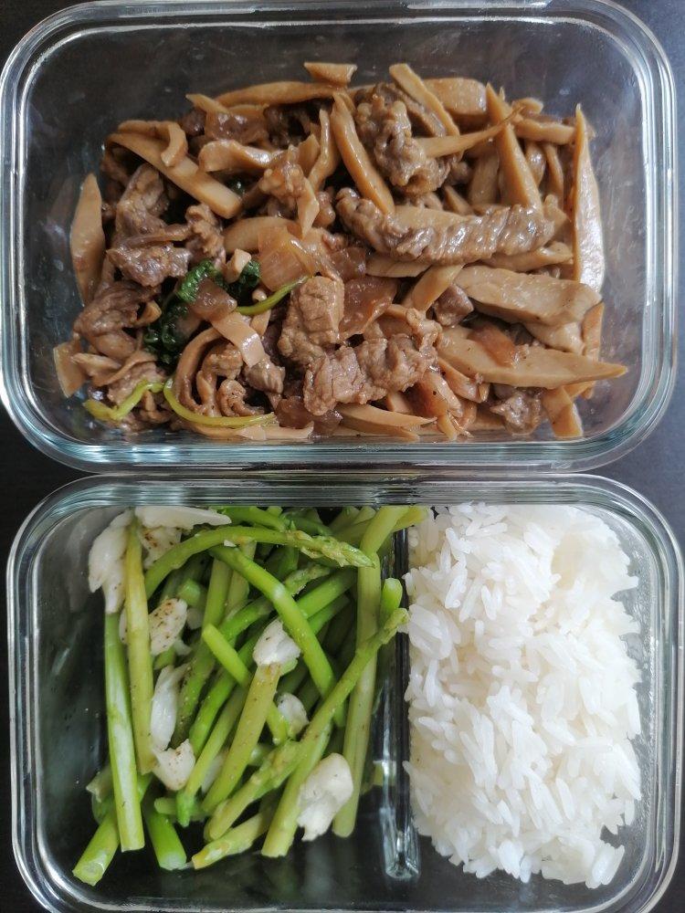 杏鲍菇炒牛肉丝