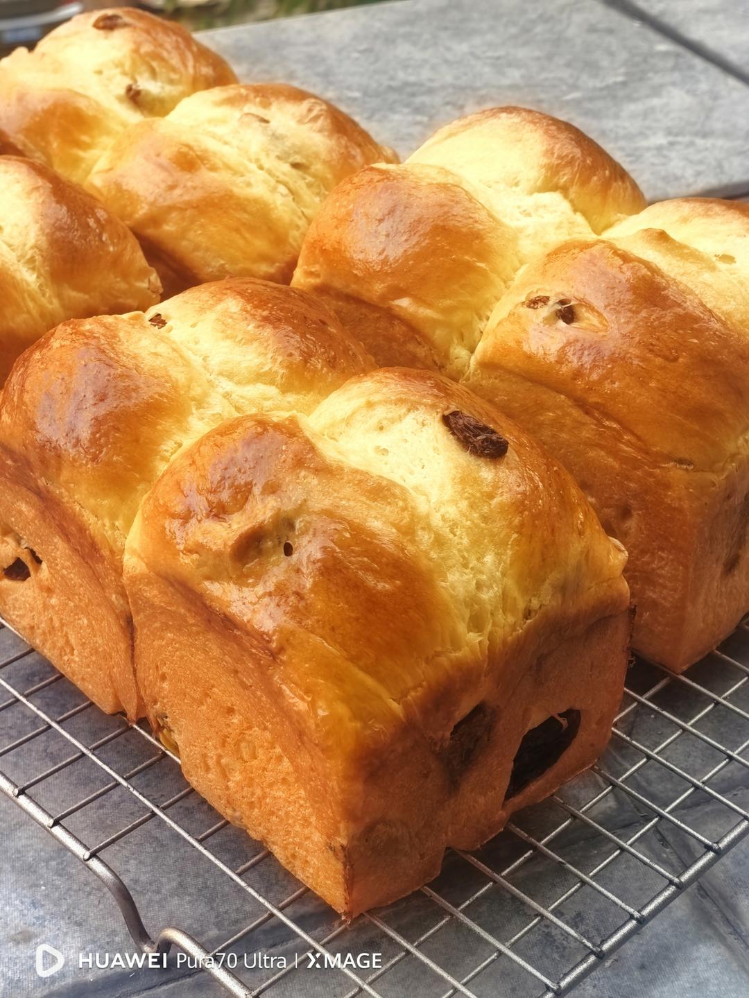 不是所有的面包都能叫——布里欧修皇冠吐司