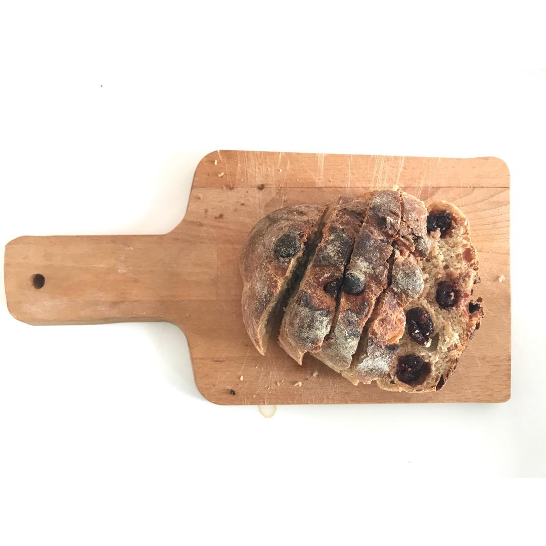 全麦蔓越莓软式欧包（免揉）