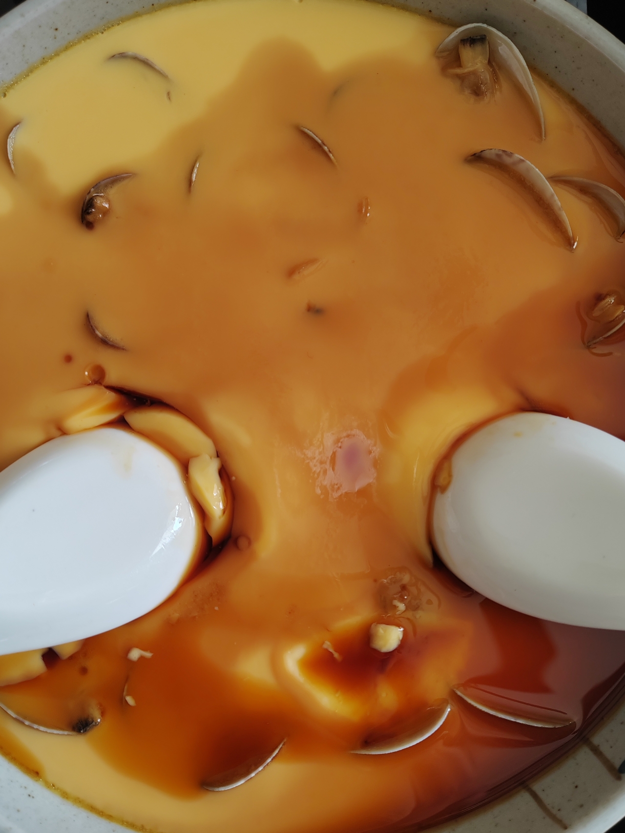 蛤蜊炖蛋-3个关键要记牢，又嫩又滑又鲜，特殊时期必须要学会的蛤蜊炖蛋