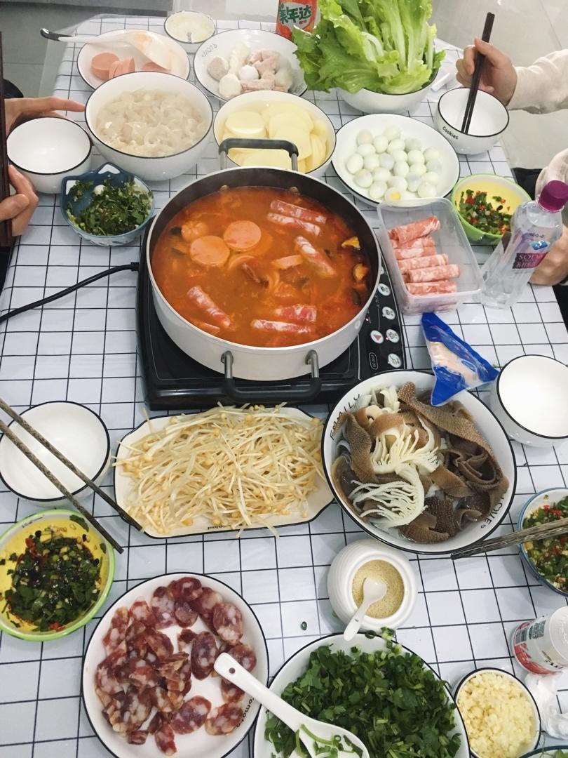 【番茄火锅】