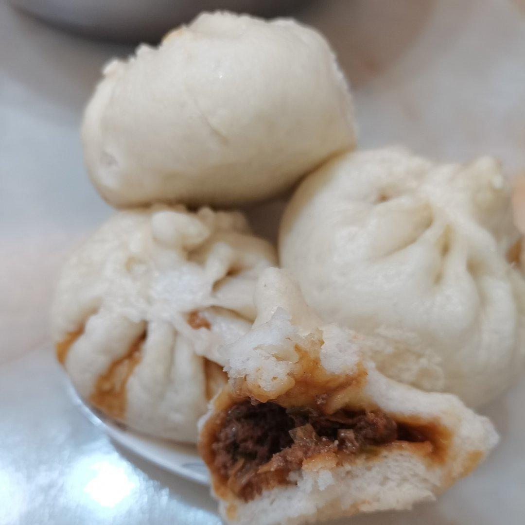 牛肉包子