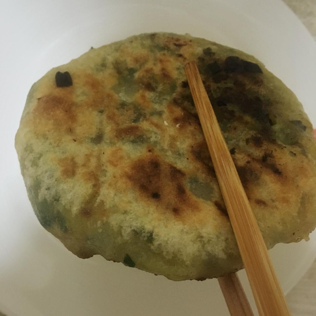 皮薄馅大～韭菜鸡蛋饼