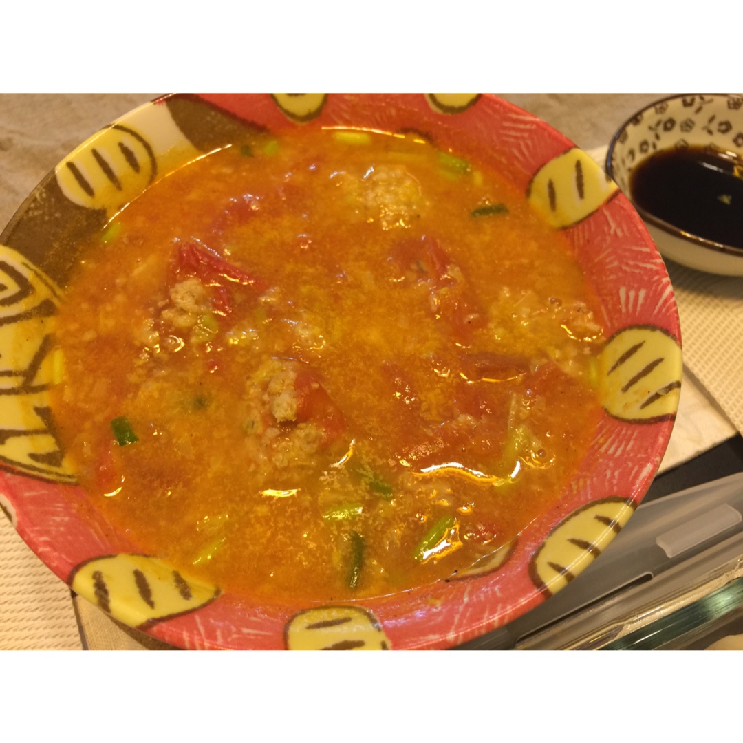肉丸番茄汤