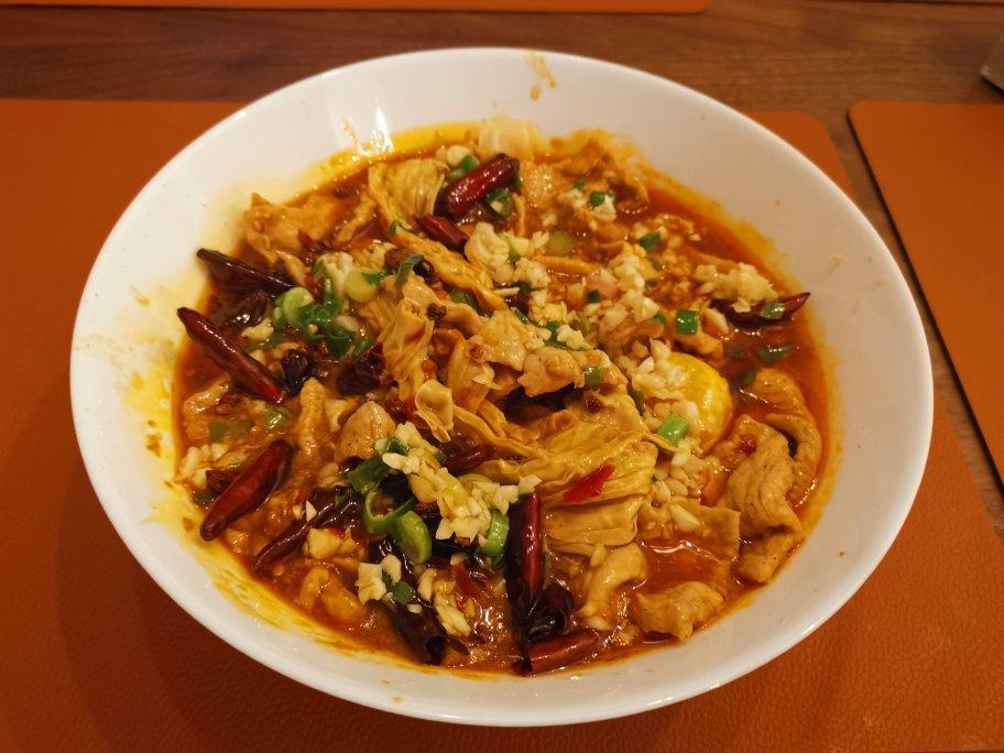 厨师长教你：“水煮肉片”的正宗做法，这味道真的很四川