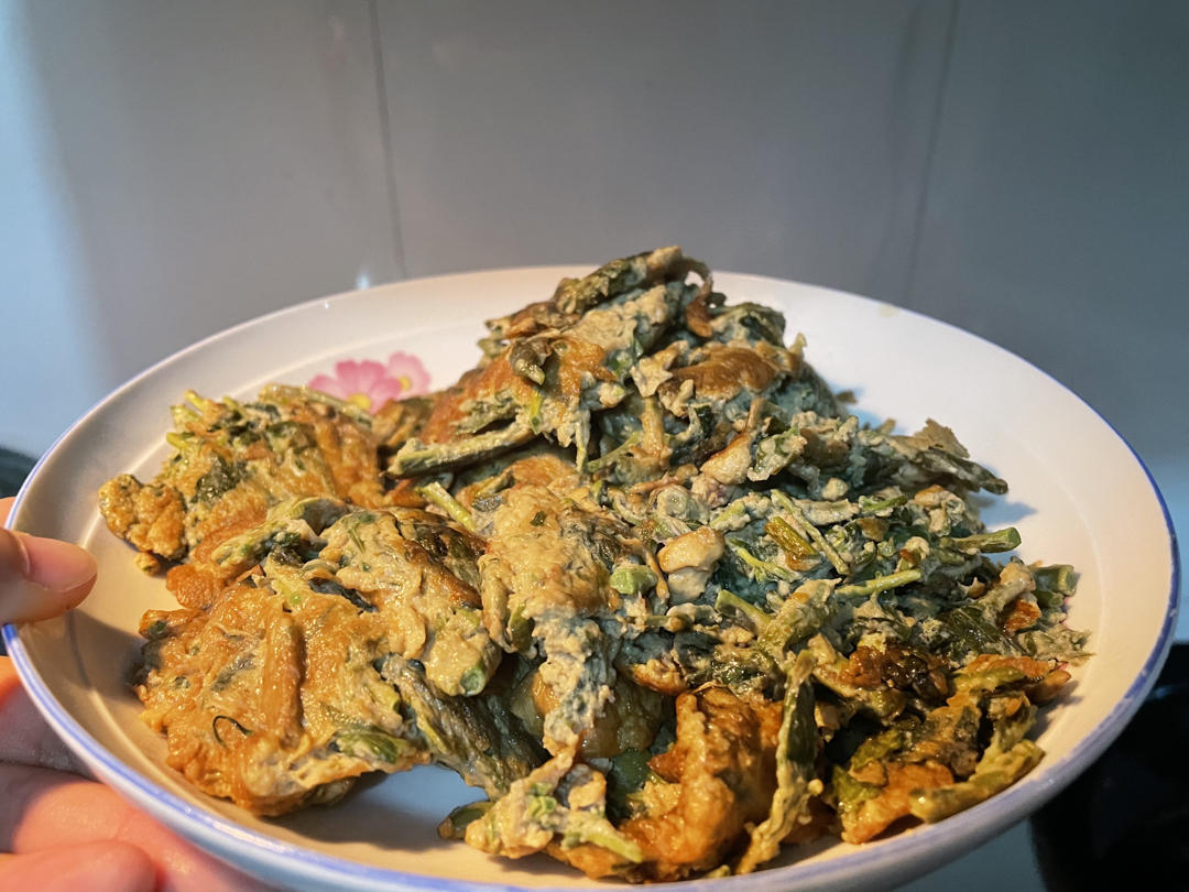 香椿芽炒鸡蛋