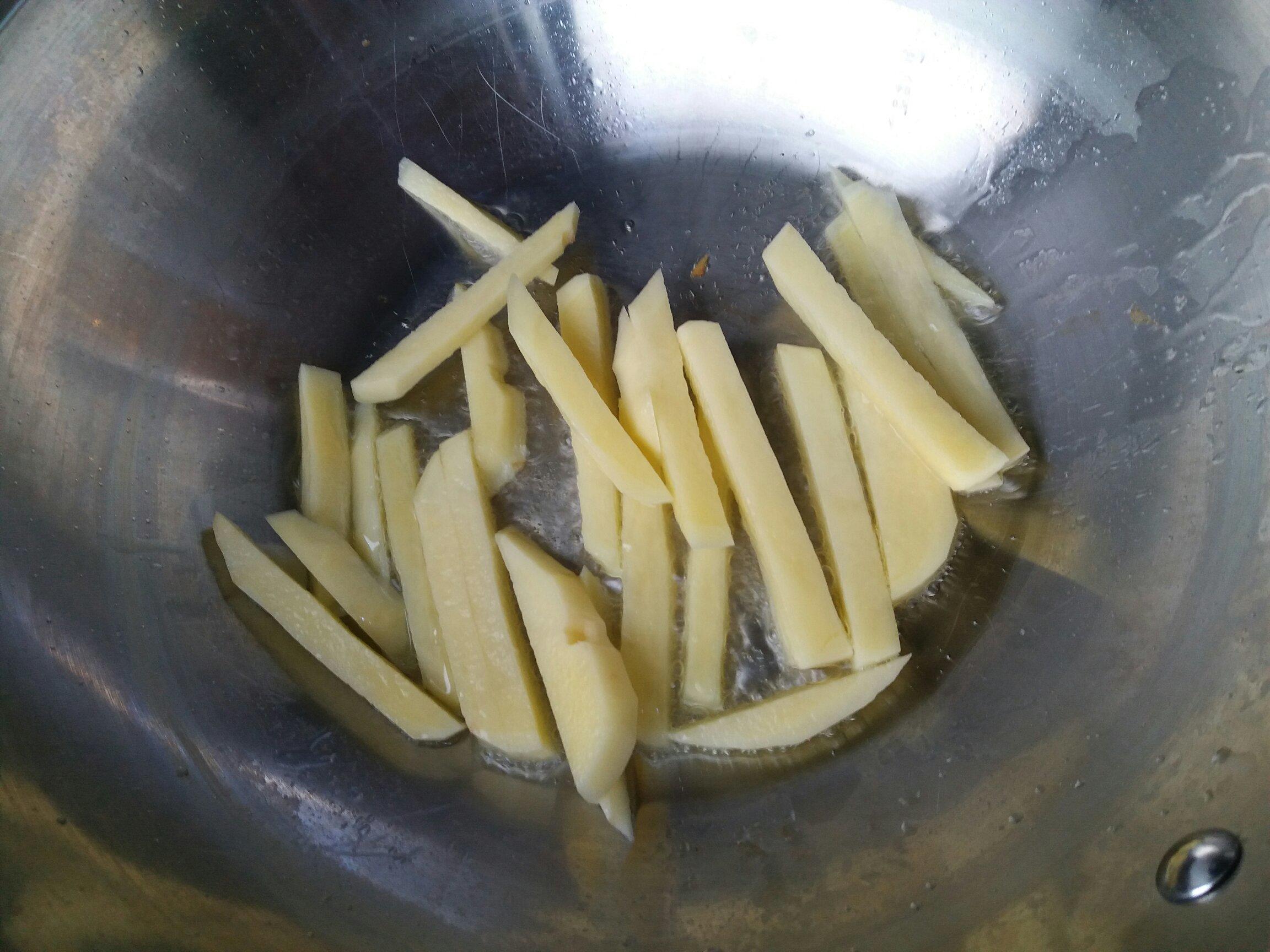 菠菜土豆条汤的做法 步骤5