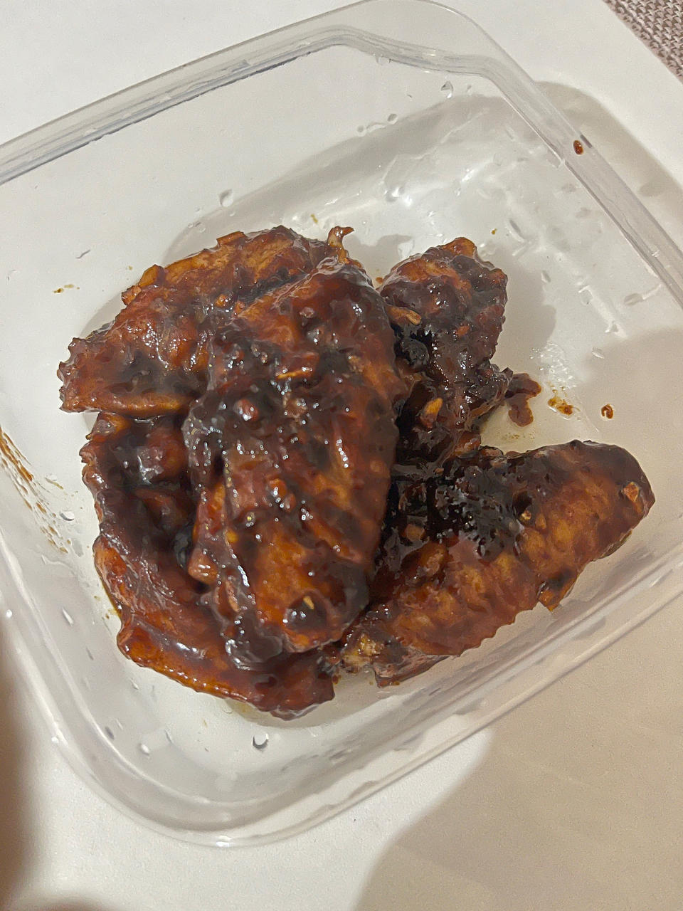 不要再可乐鸡翅了，求求你试试蒜香鸡翅吧，香味捅破天花板！