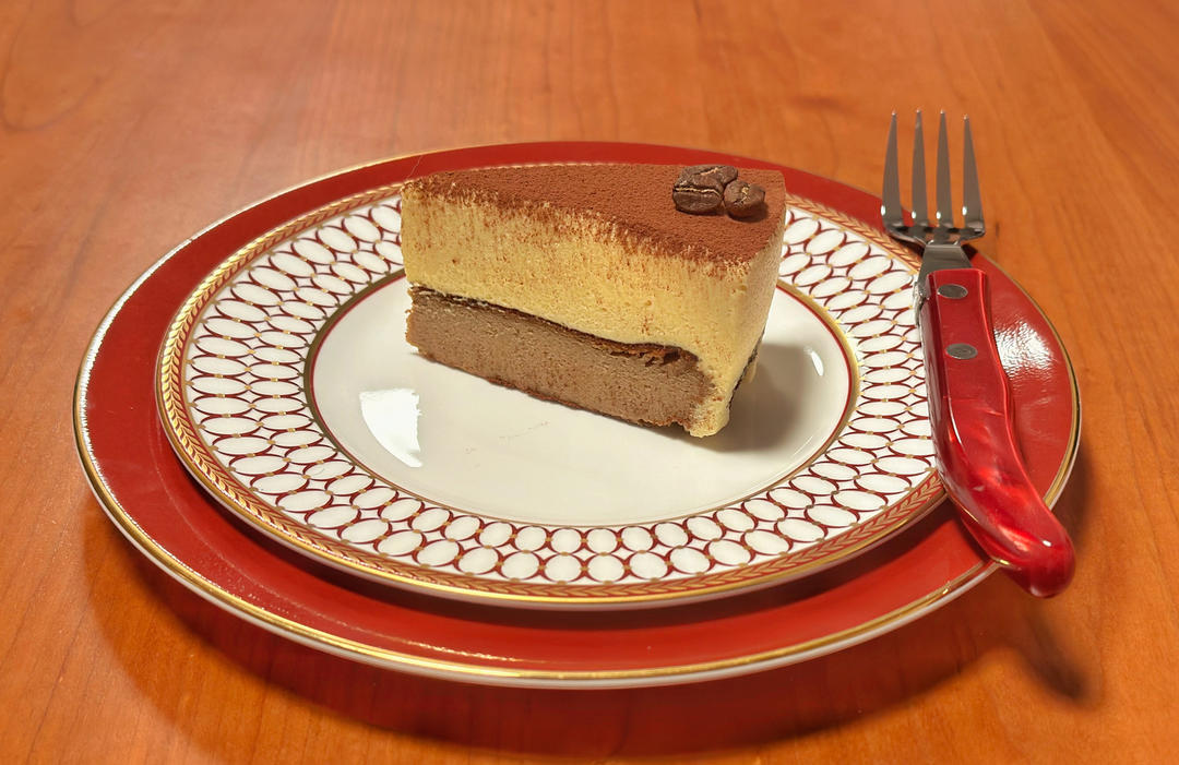 提拉米苏巴斯克芝士蛋糕