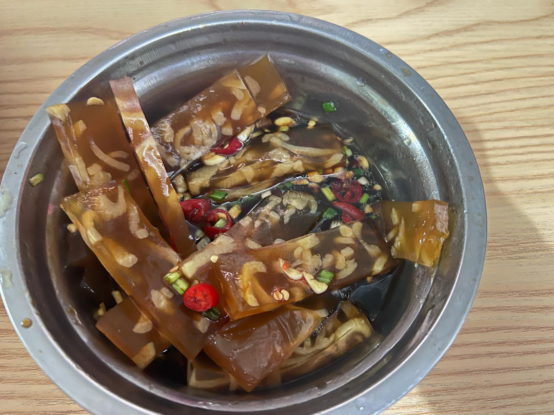 快手猪皮冻 带蘸料