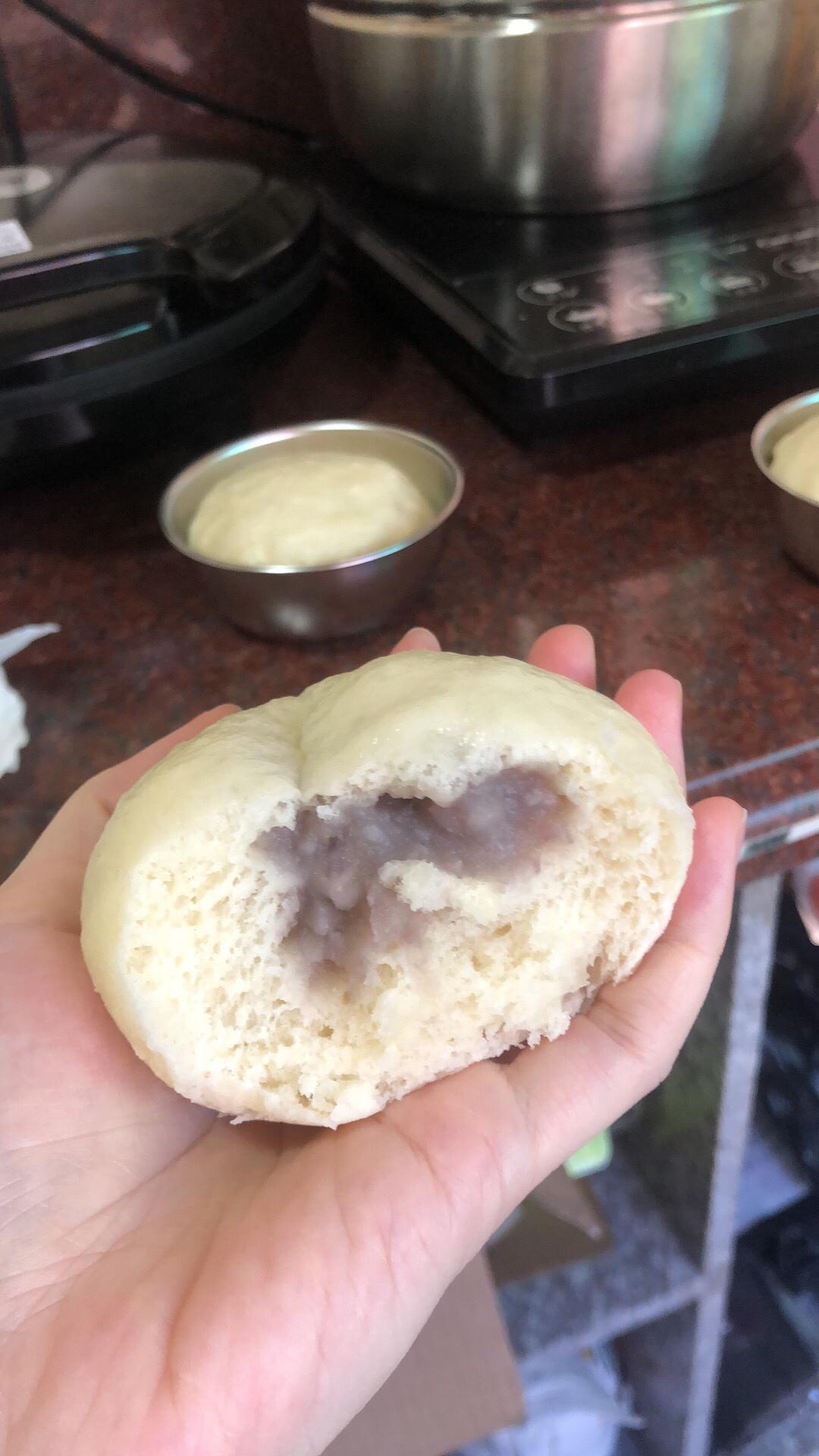手工奶香芋泥包