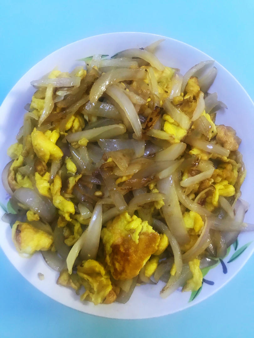 洋葱炒鸡蛋