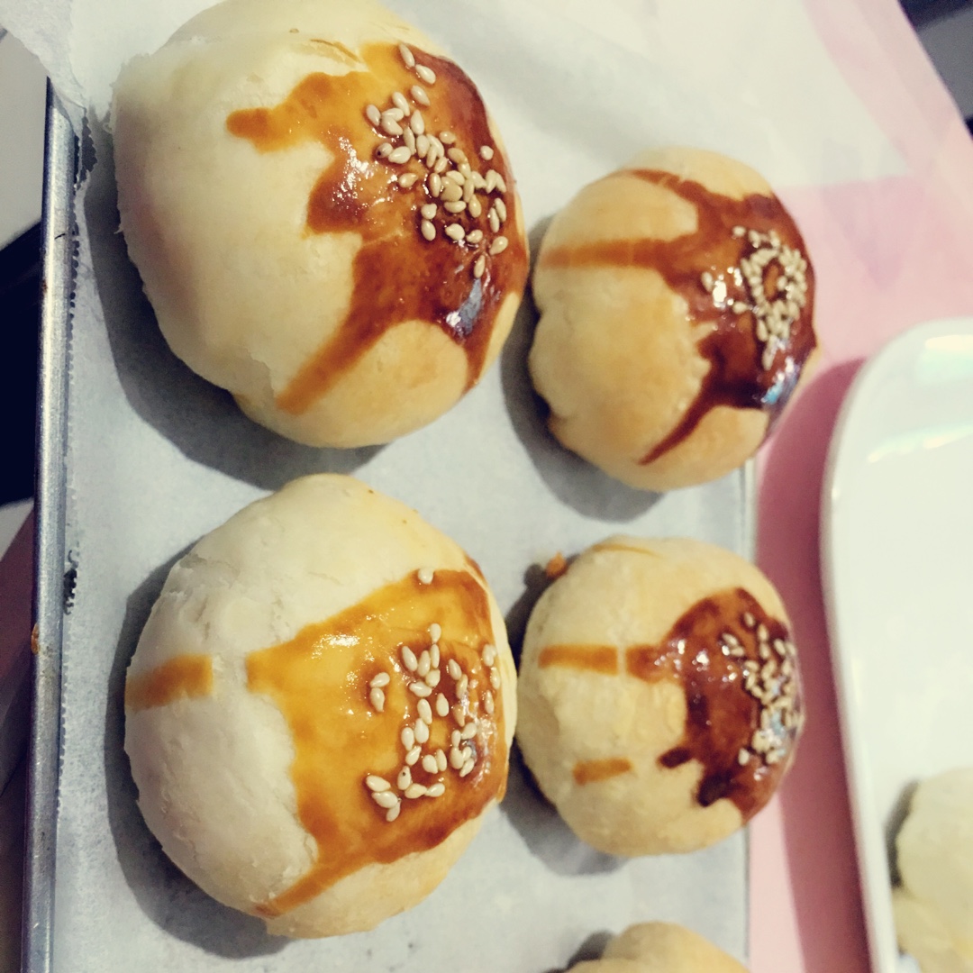 泳式鲜肉榨菜月饼