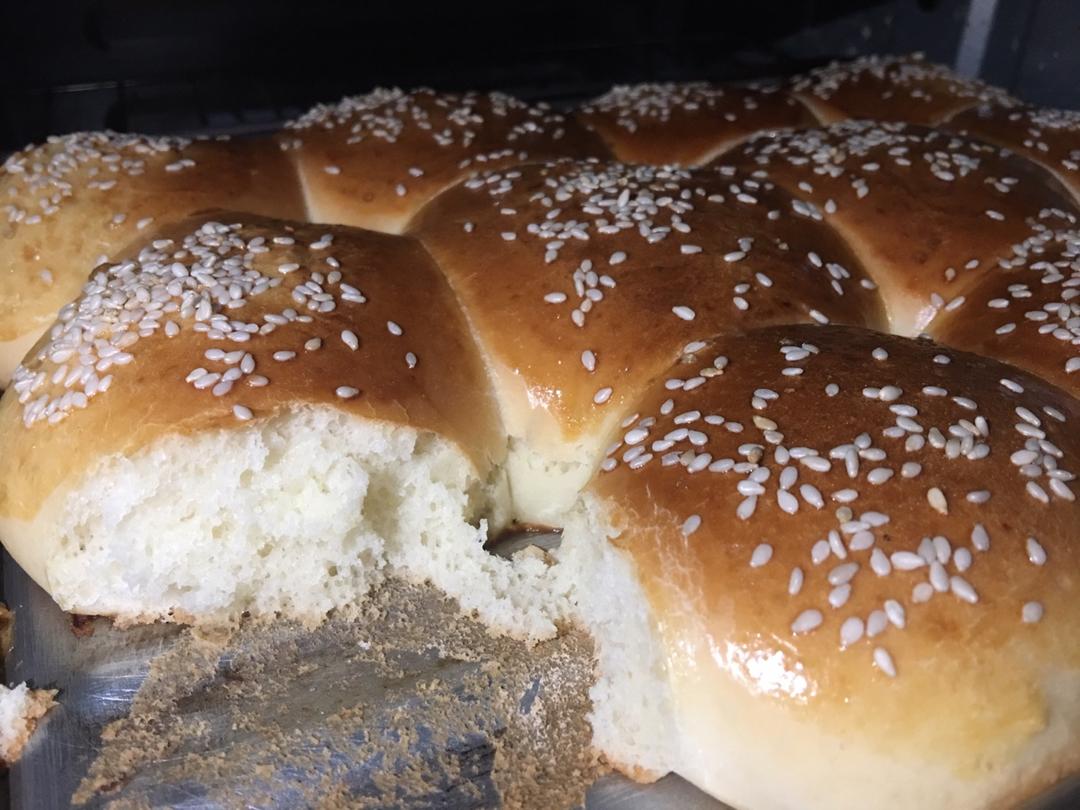 牛奶小餐包小面包